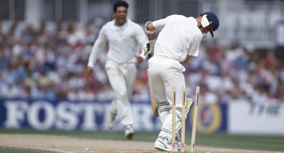 Unlocking the Secrets of Reverse Swing in Bowling