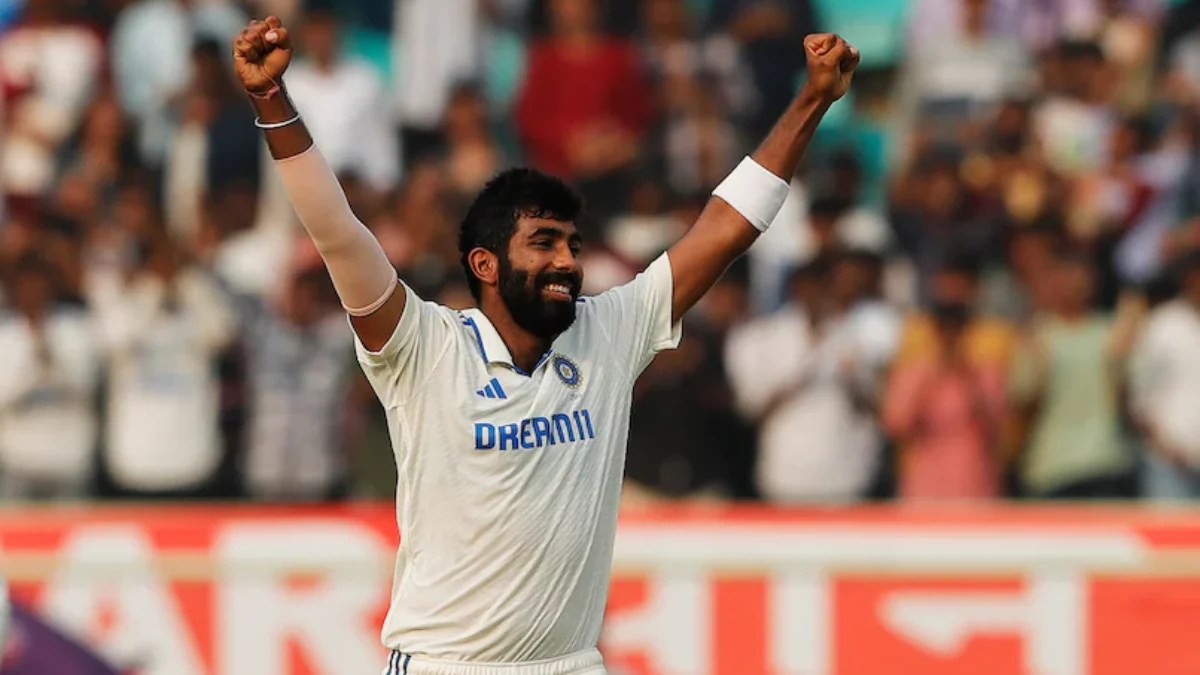 Jasprit Bumrah the first bowler to top ICC Rankings across