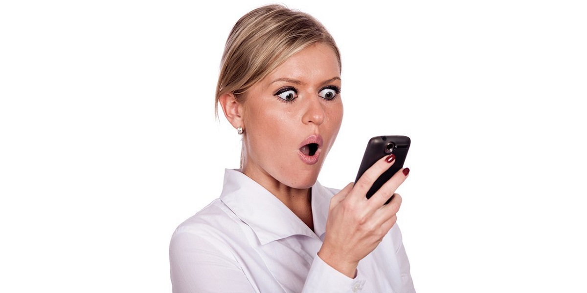 «Вкусвилл», горячая линия, ошибка, песня