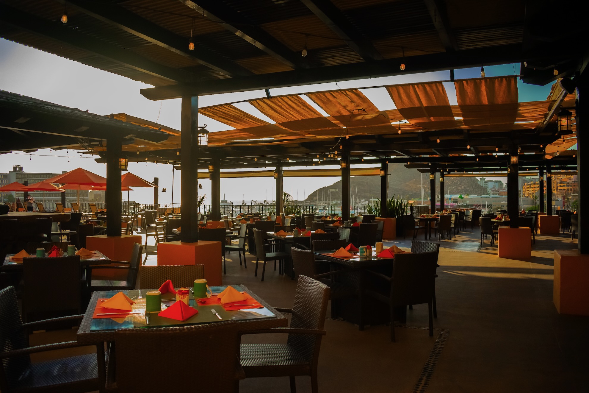 Restaurantes Vista Roof Tesoro Los Cabos