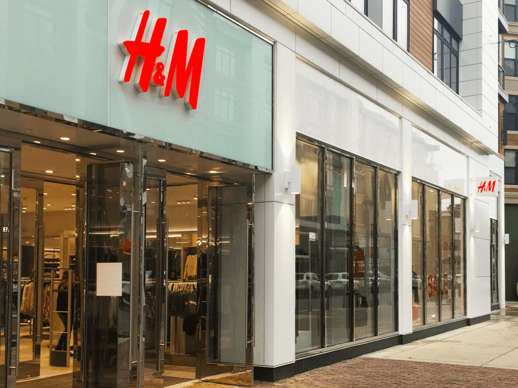H&M Crocker Park