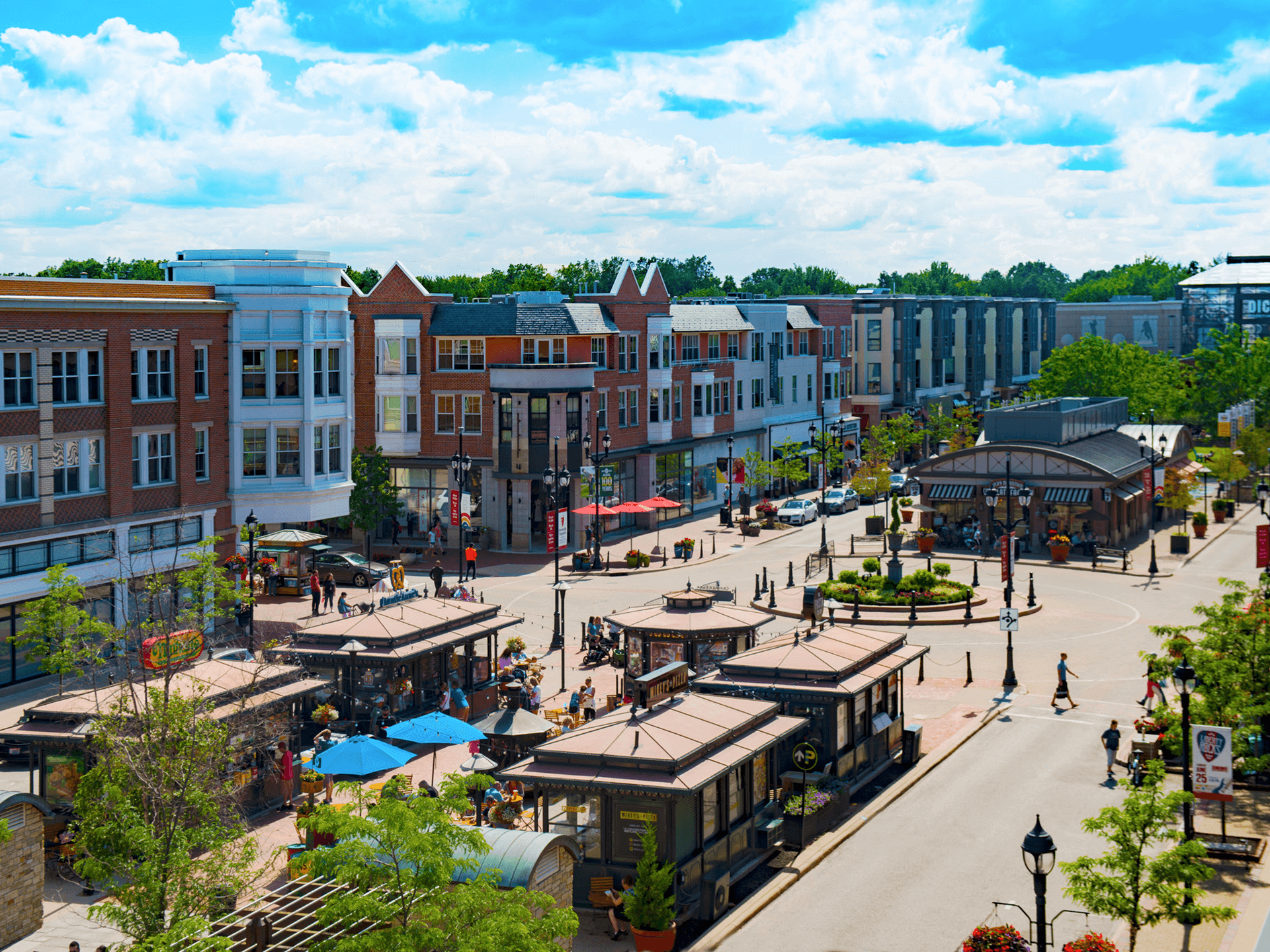 The Szarek Team at Howard Hanna Crocker Park