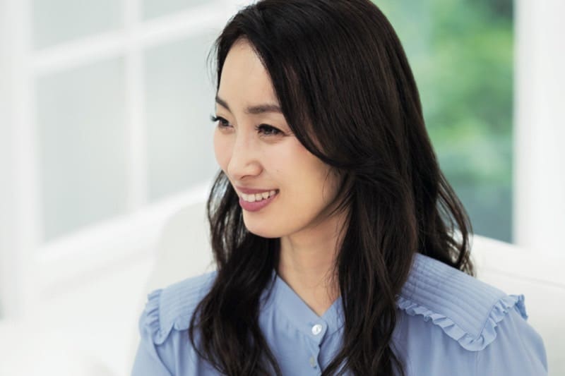 坂下千里子さんの健康的なツヤ髪。その理由は日頃のヘアケアにありました。 ビューティー クロワッサン オンライン