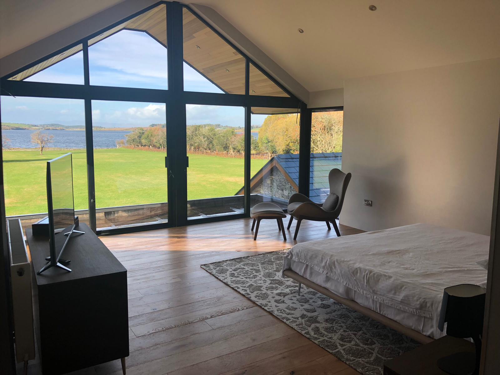 Home Crossmount Construction