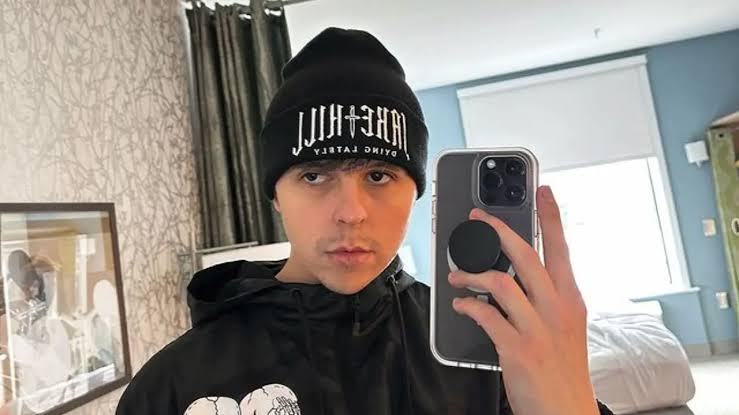 Is Jake Hill Gay? Find Out All You Need To Know Here! - Crossover 99