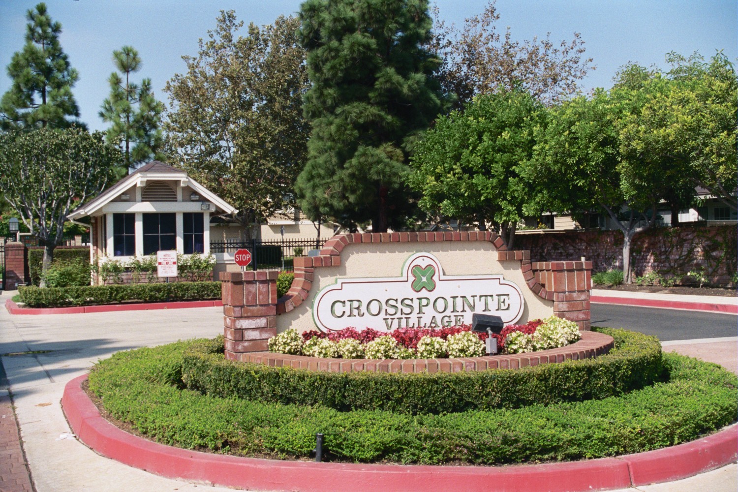 Crosspointe Village HOA