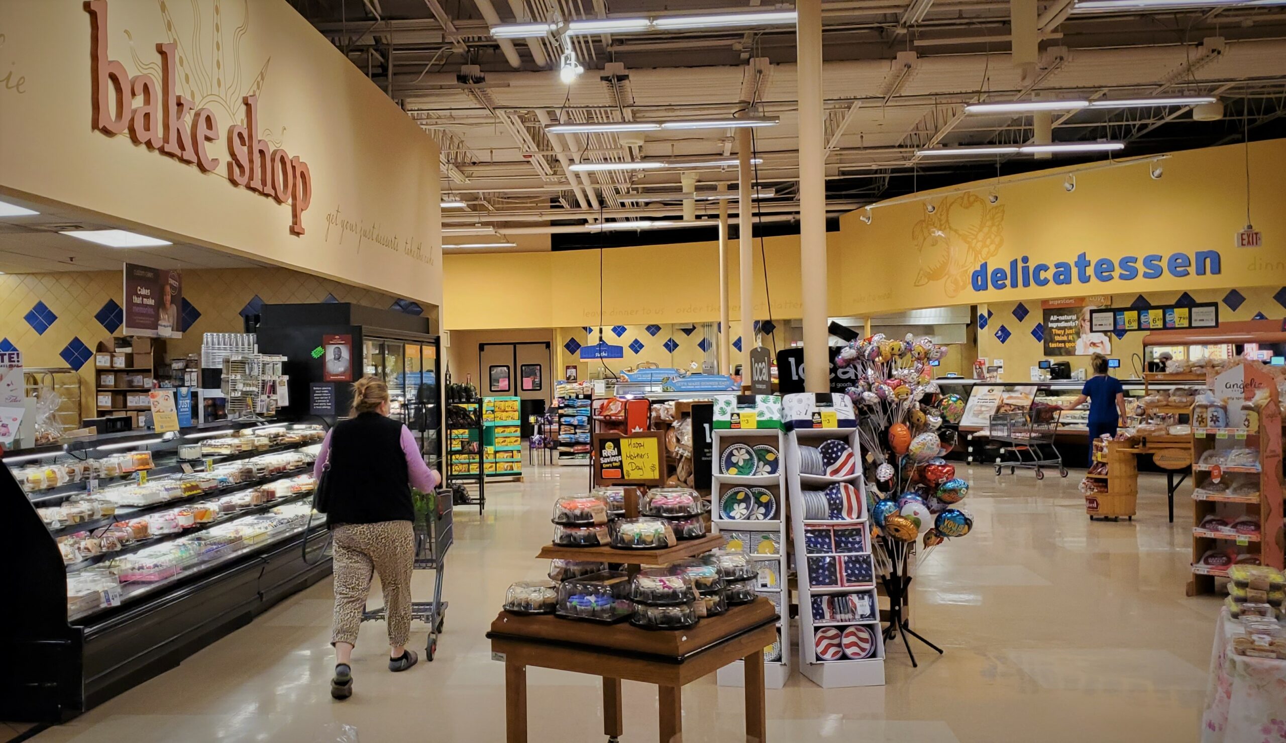 HANNAFORD PLAZA 900 CENTRAL AVE, ALBANY, NY 12206 Crosspoint Associates