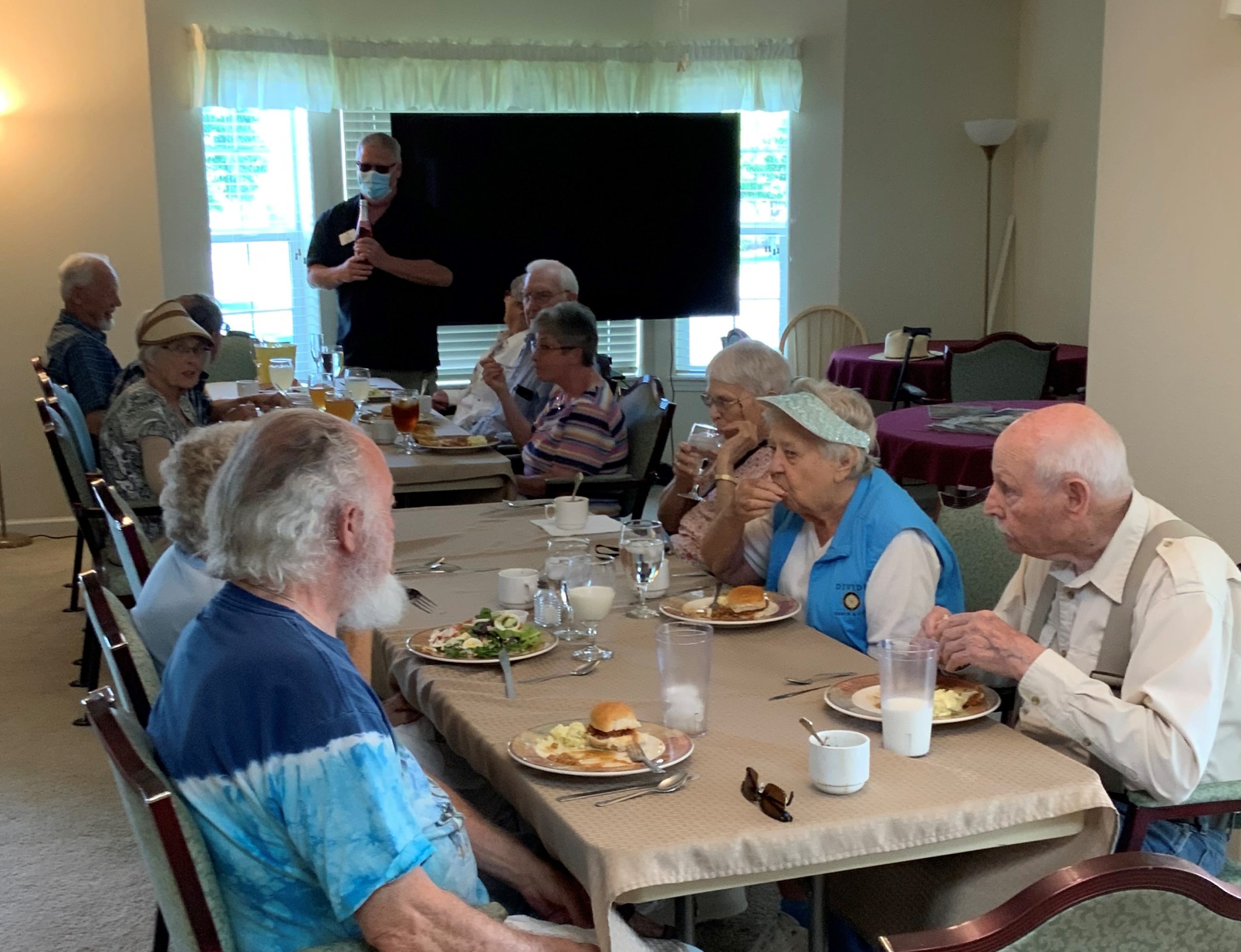 Independent Living Clubhouse Crossroads Senior Living