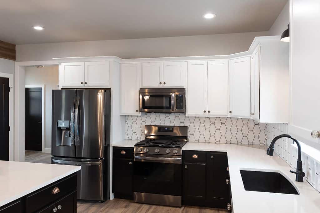 3507 Oakcrest Drive Crosswinds Construction