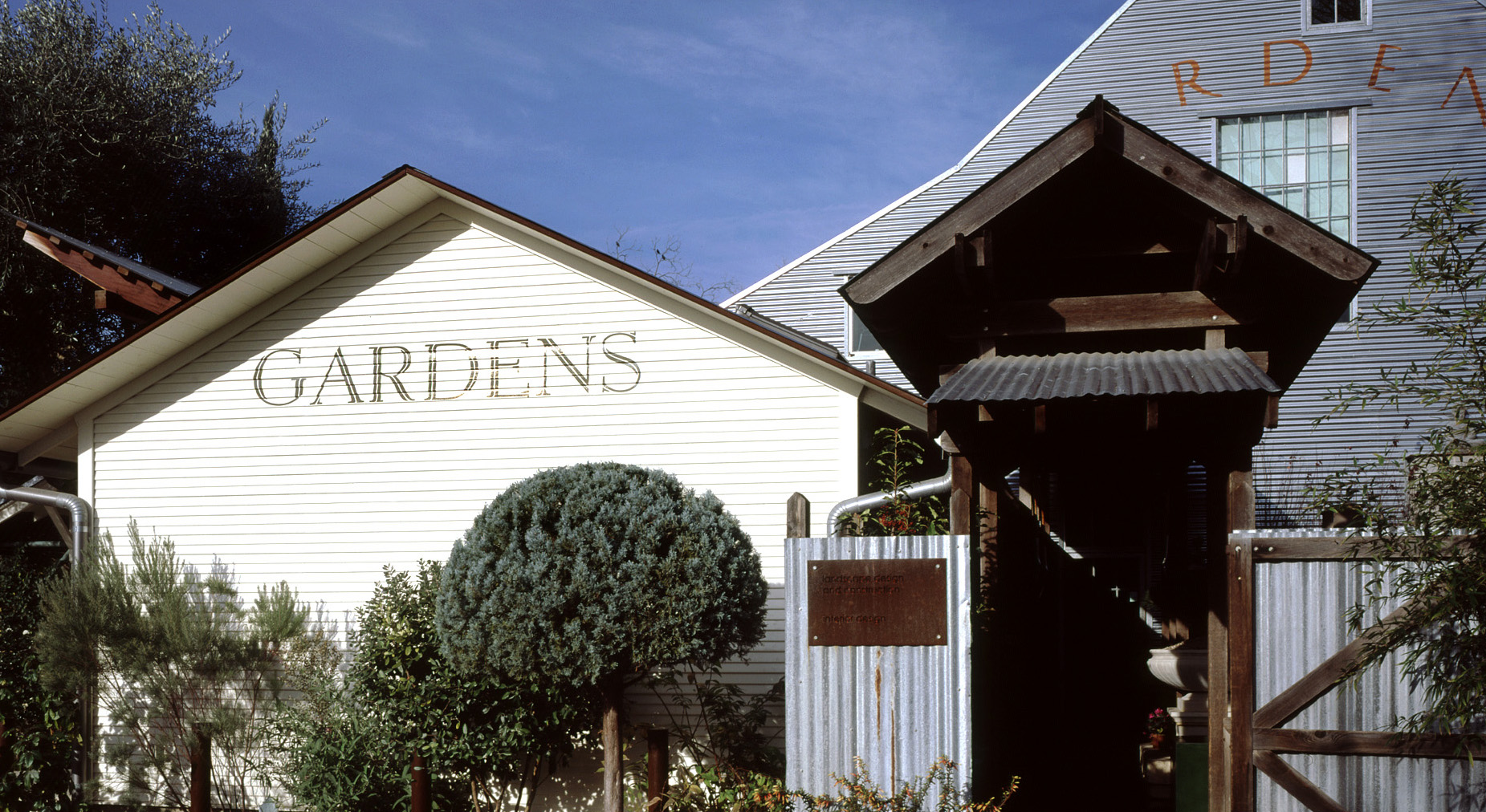 Gardens Crowell Builders