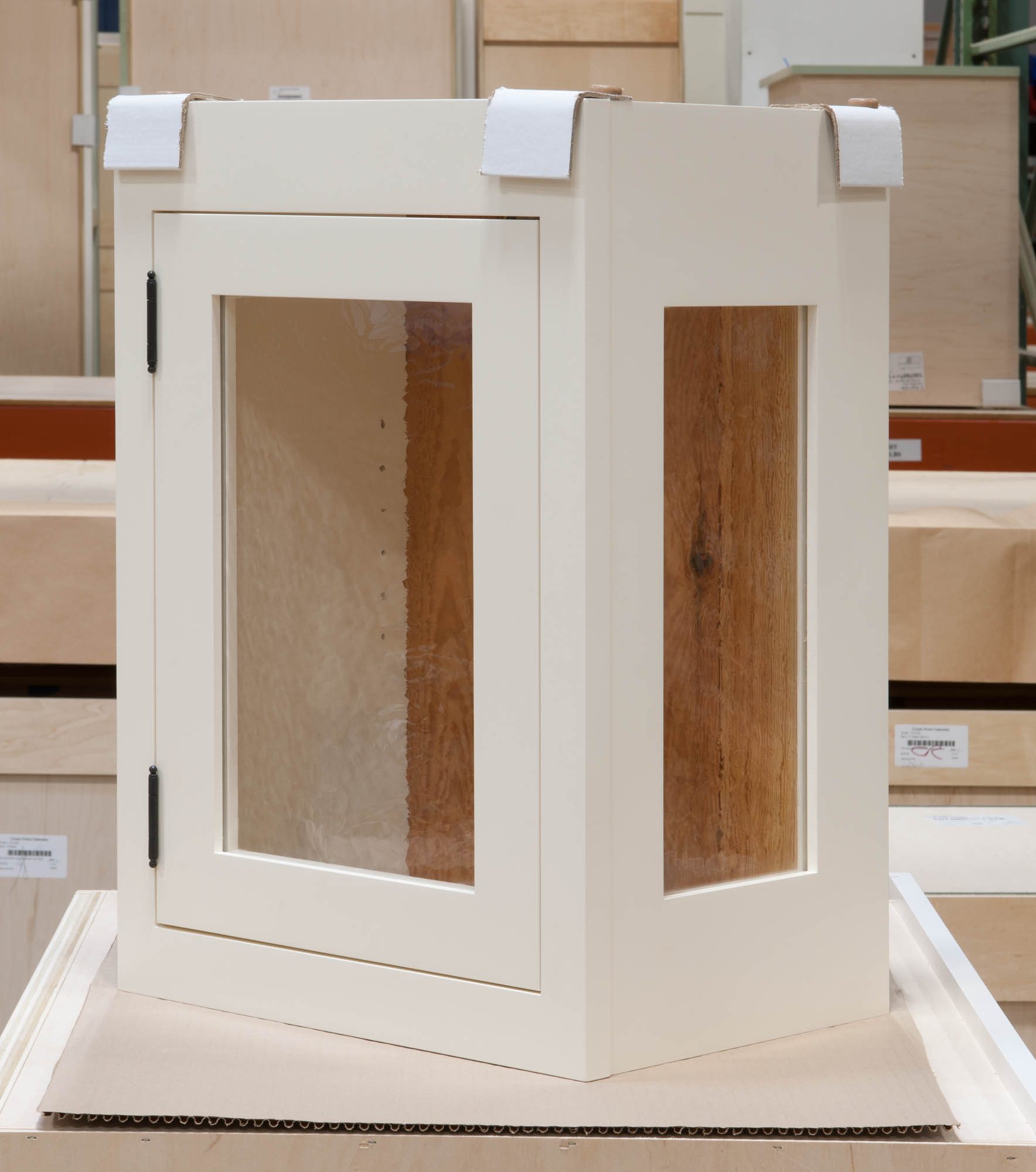 Small Wall with AntiqueStyle Glass Crown Point