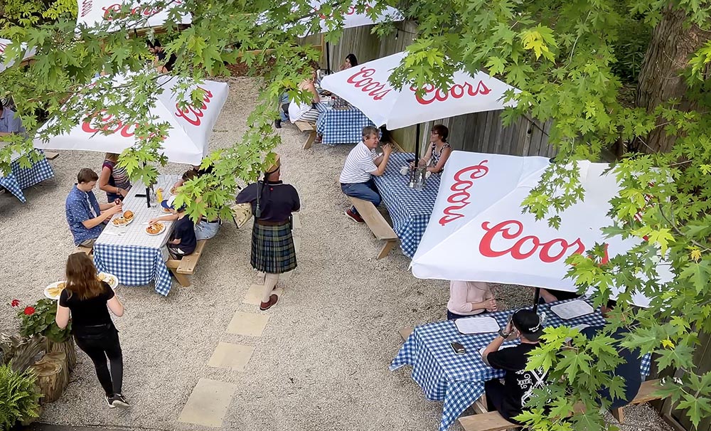 The Crow's Nest Pub and Restaurant, Newmarket, Ontario, Canada