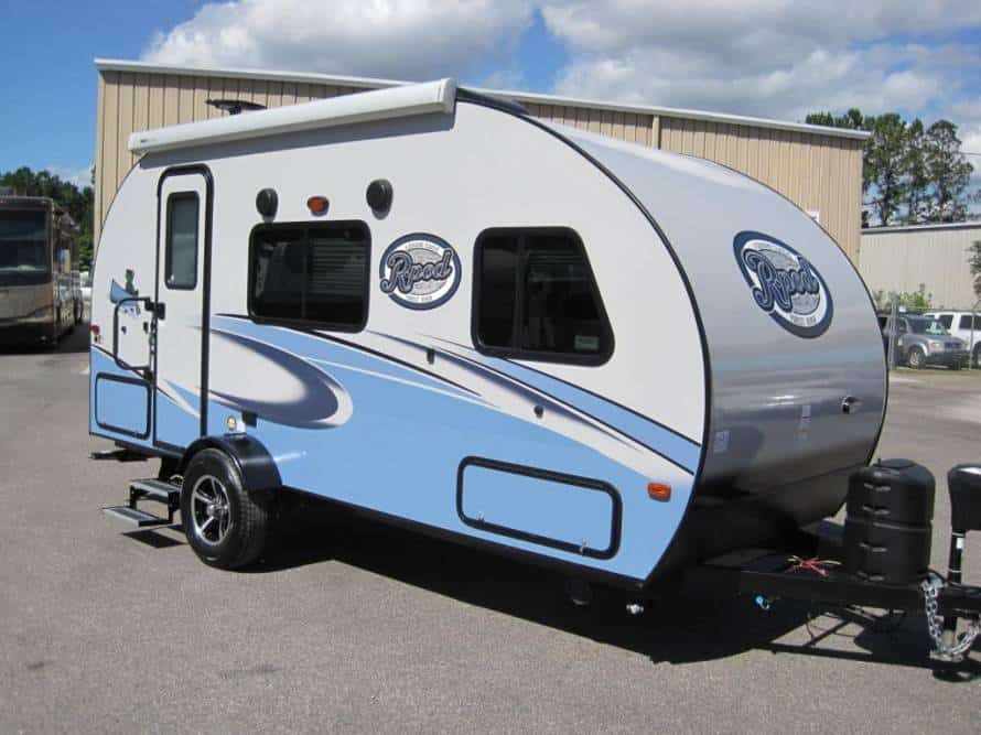 How Much Does Forest River R Pod Weigh?