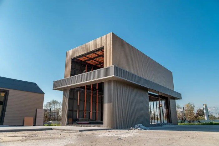 Commercial Siding Installation: The Right Guide