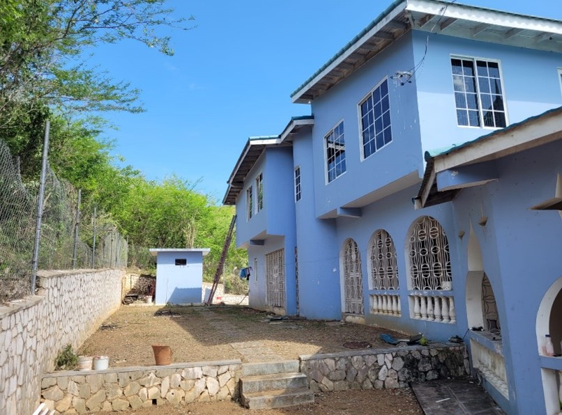 MOUNT VIEW ESTATE, SPANISH TOWN HOME Complete Realty Solutions