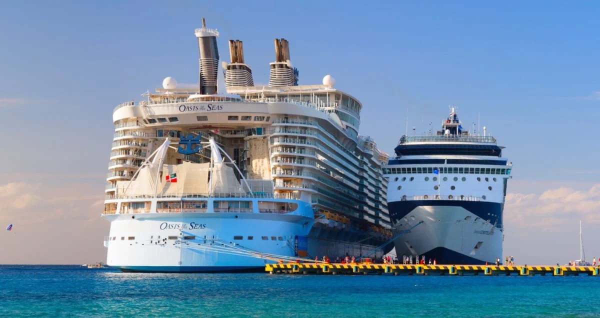 How many people can a cruise ship hold? Cruise Informer