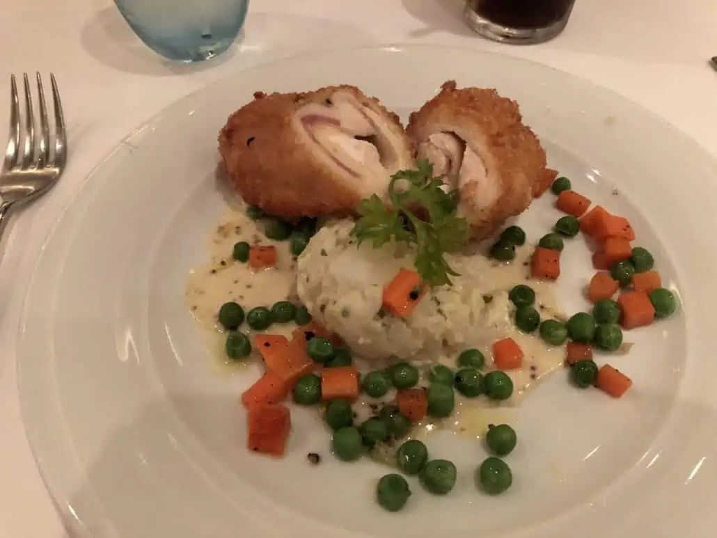 Norwegian Cruise Line Dining Options