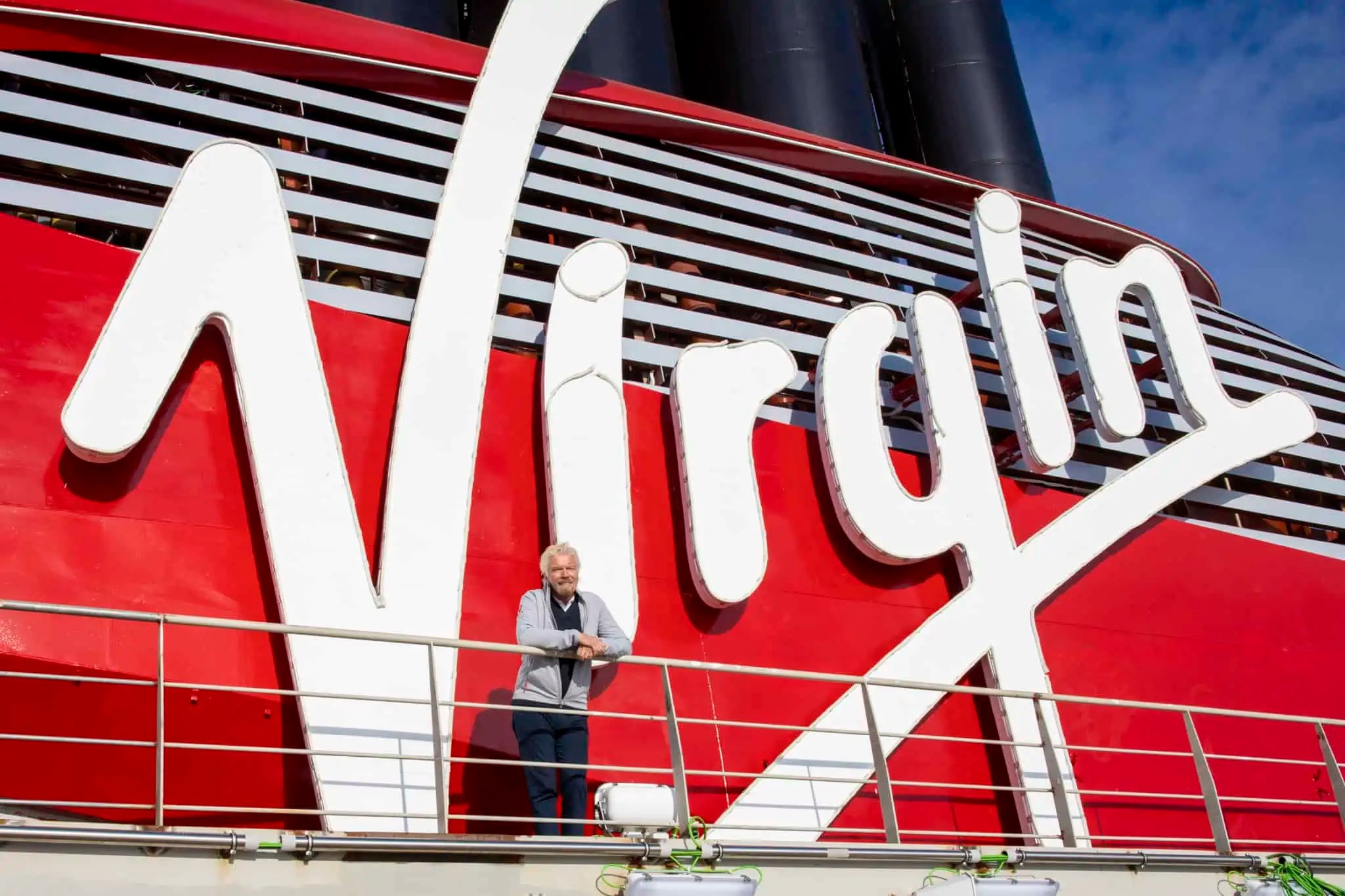 9 Best Cruise Lines For Single Cruisers