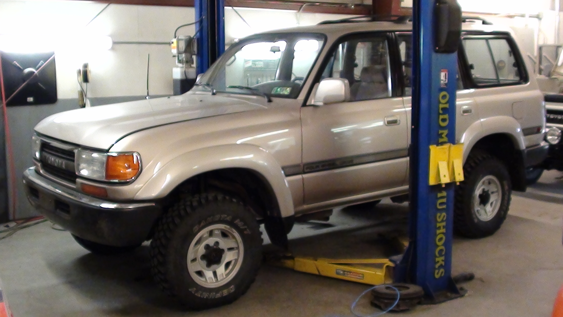 Restoration 1992 FJ80- ARB Products Installation : Cruiser Solutions