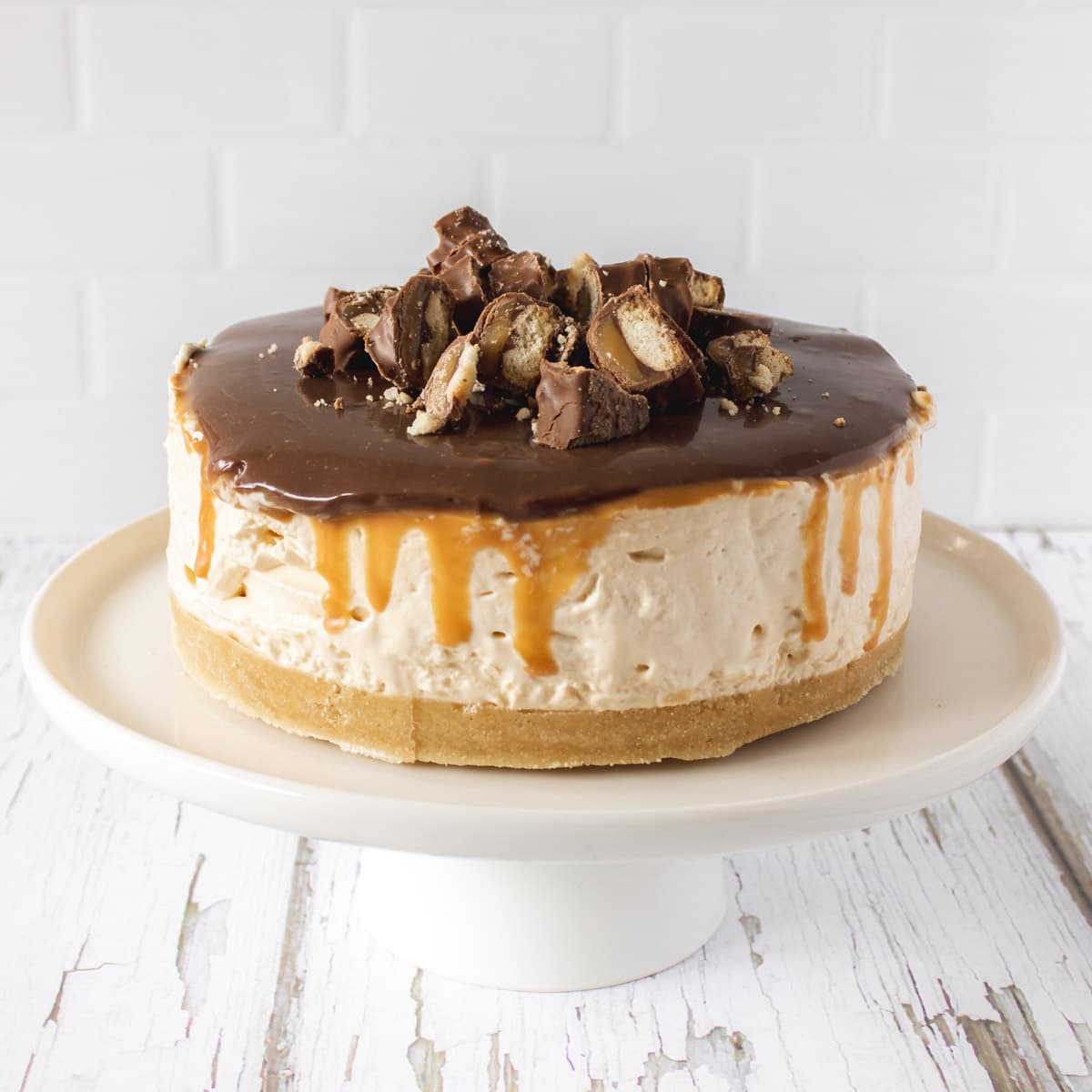 No Bake Kit Kat Cheesecake Crumbs and Corkscrews