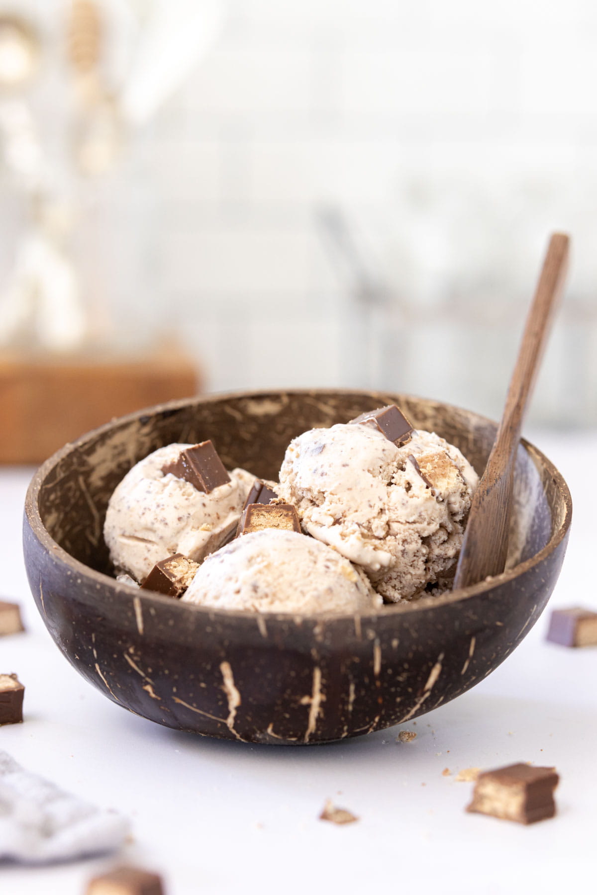 Kit Kat Ice Cream Crumbs and Corkscrews