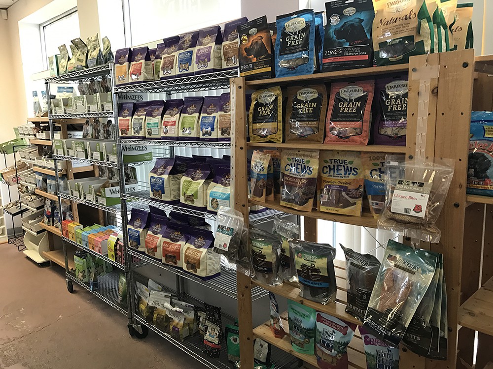 Crunchies Natural Pet Foods Crofton Maryland Healthy Dog Cat Holistic Food Annapolis MD