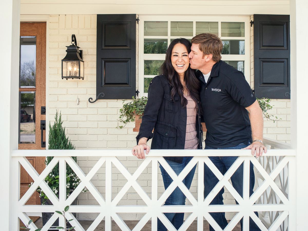 The Most Popular House Flipping Shows on TV Crushing REI