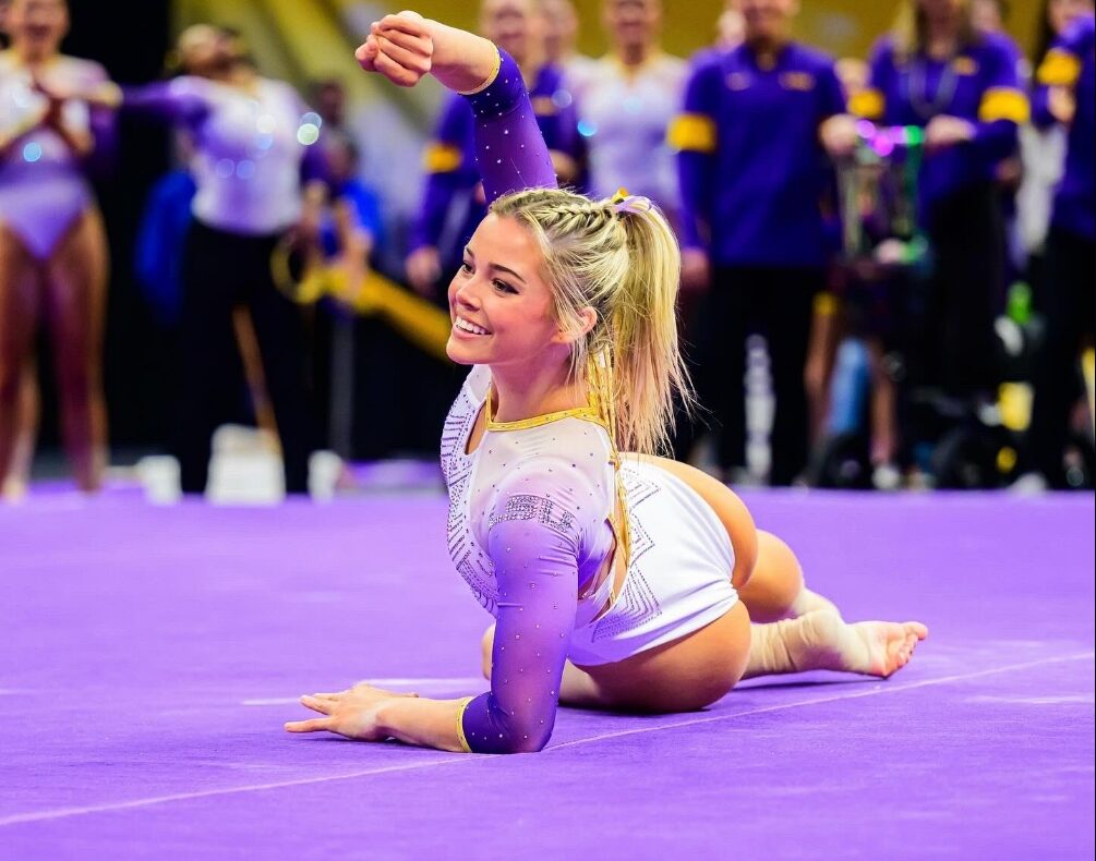 LSU Gymnast Olivia Dunne Addresses Bizarre Fan Requests and Shuts Down