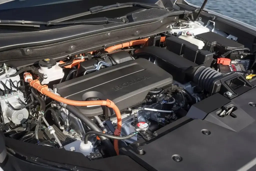 Honda CR-V Hybrid vs. Gas: Is the Hybrid Worth the Extra Cost?