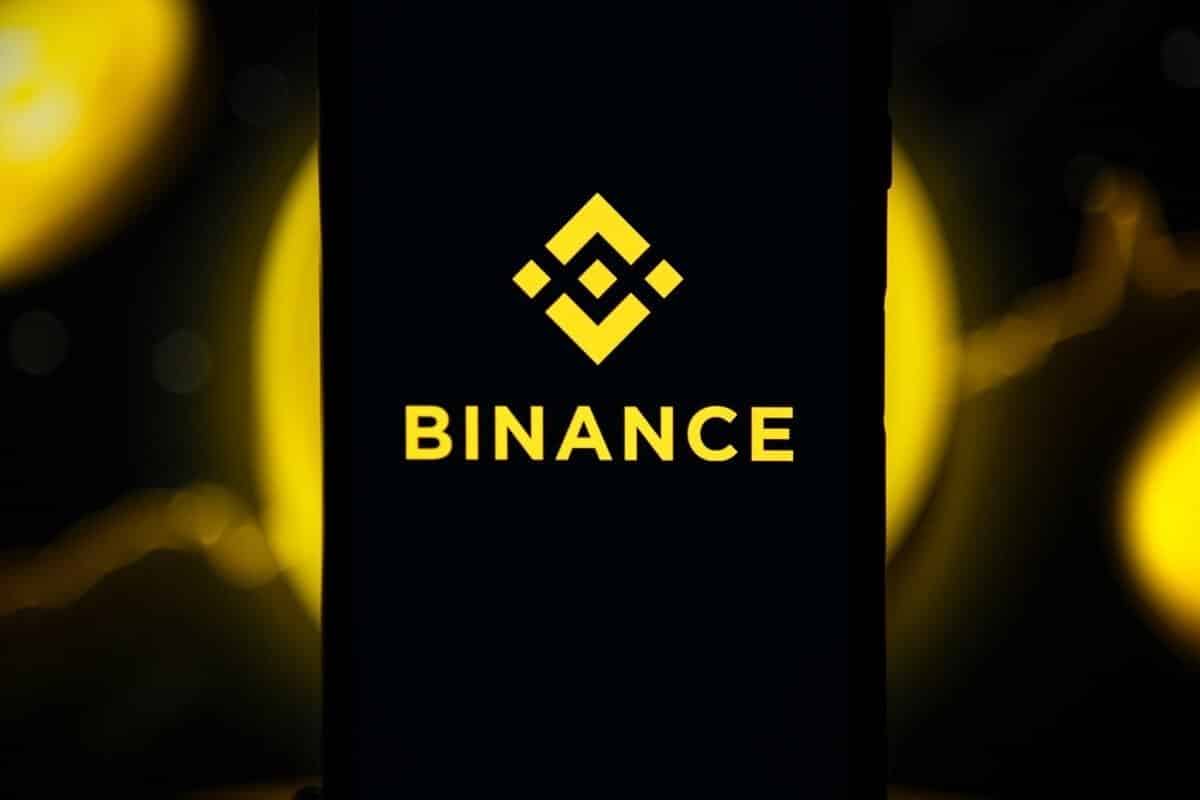 Binance's Stablecoin BUSD Market Capitalization Slides 90 from Peak