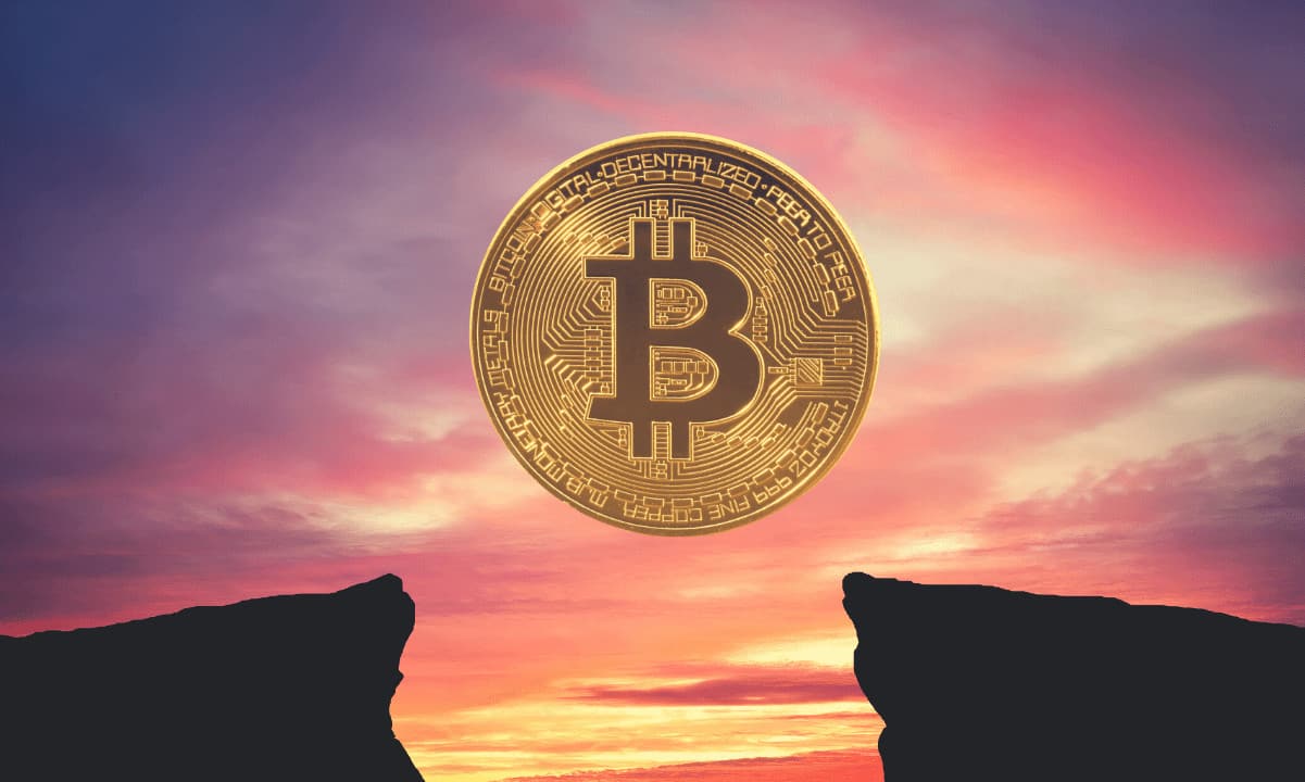Bitcoin Price Faces the Biggest CME Futures Gap What Does