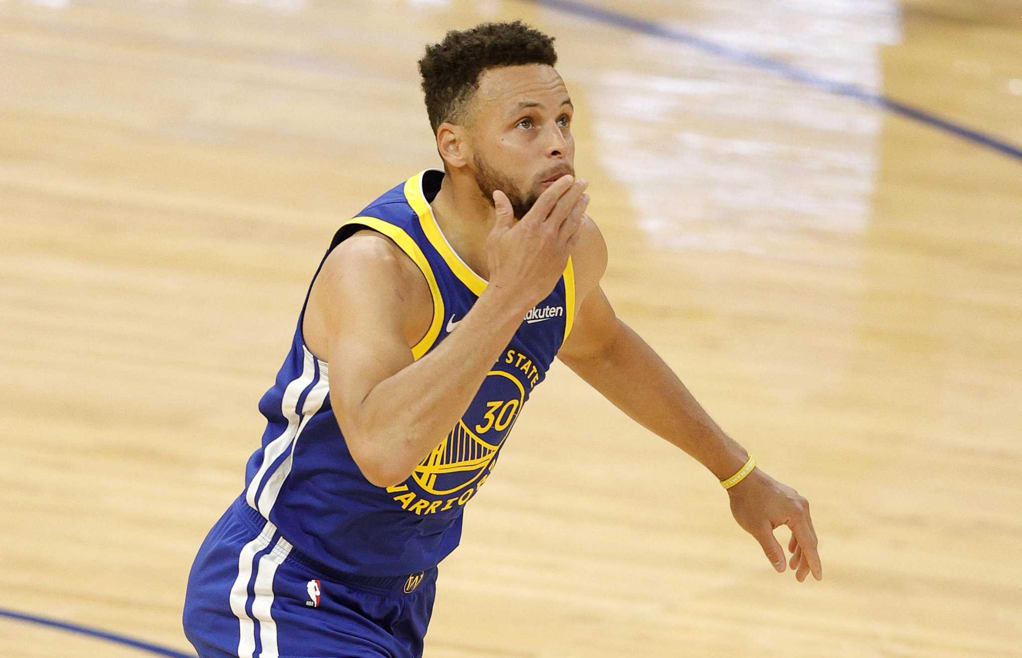 NFT'lerin Ünü NBA'ye Ulaştı Süper Star Stephen Curry