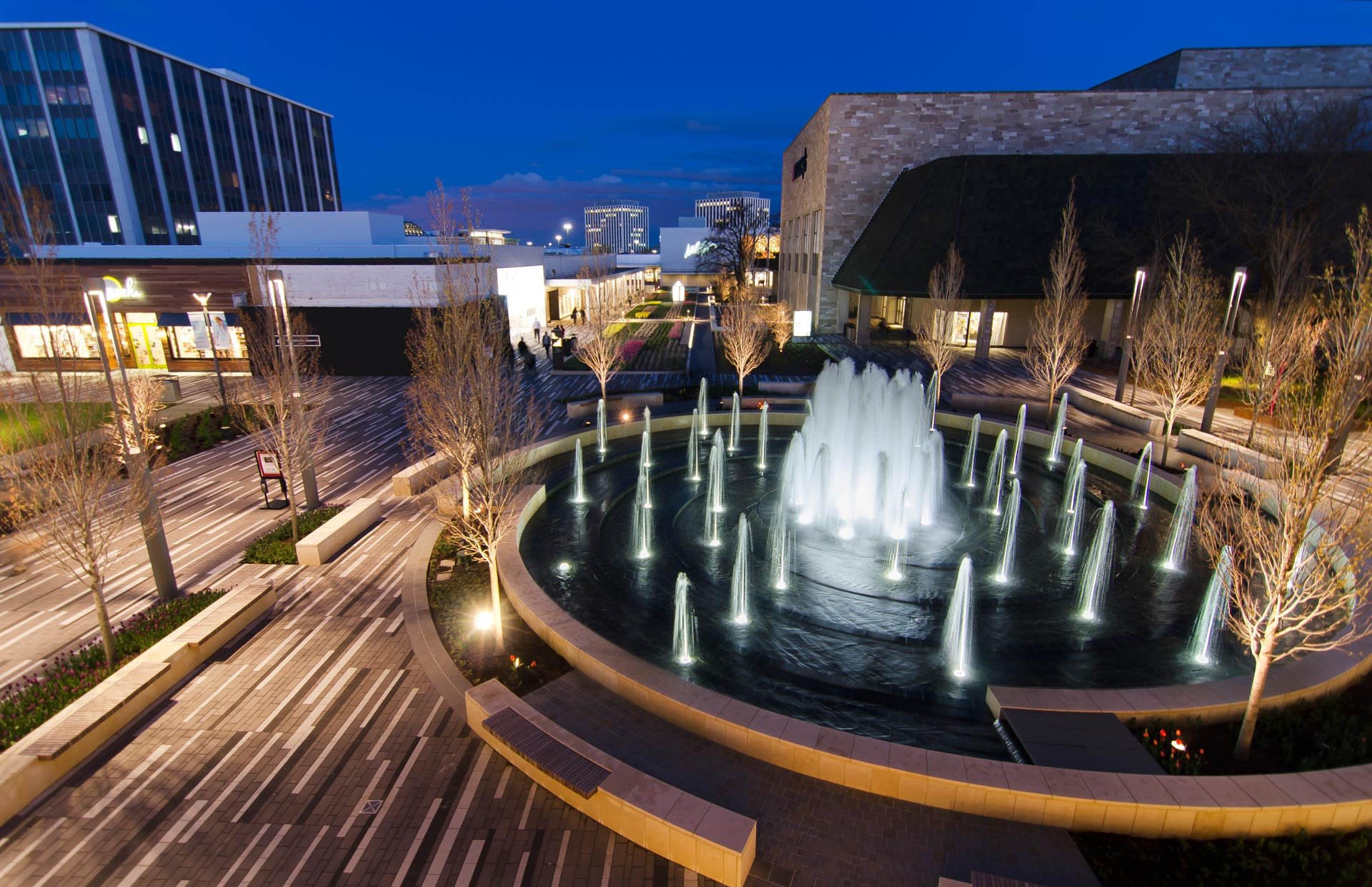 Oakbrook Center Crystal