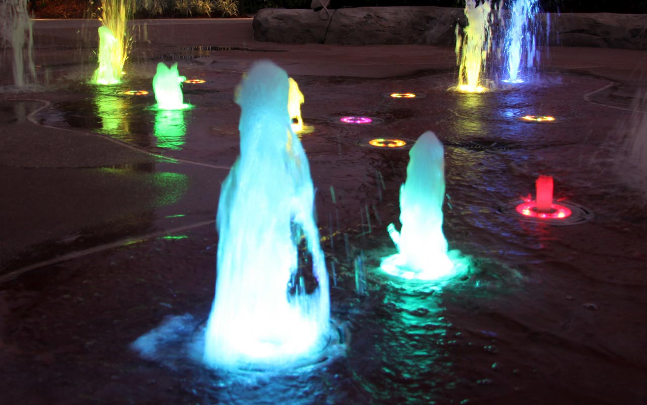 LED130 Series Illuminated Foam Jet Crystal