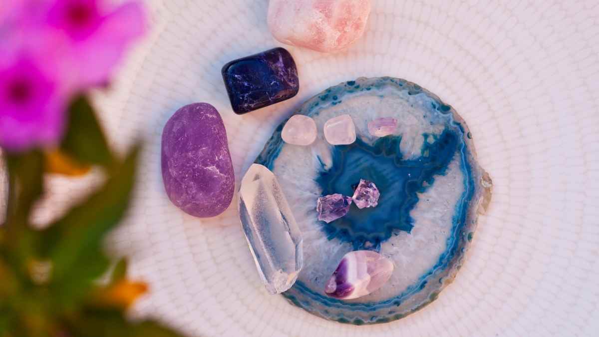 9 Powerful Air Element Crystals for Creativity and Balance Crystals
