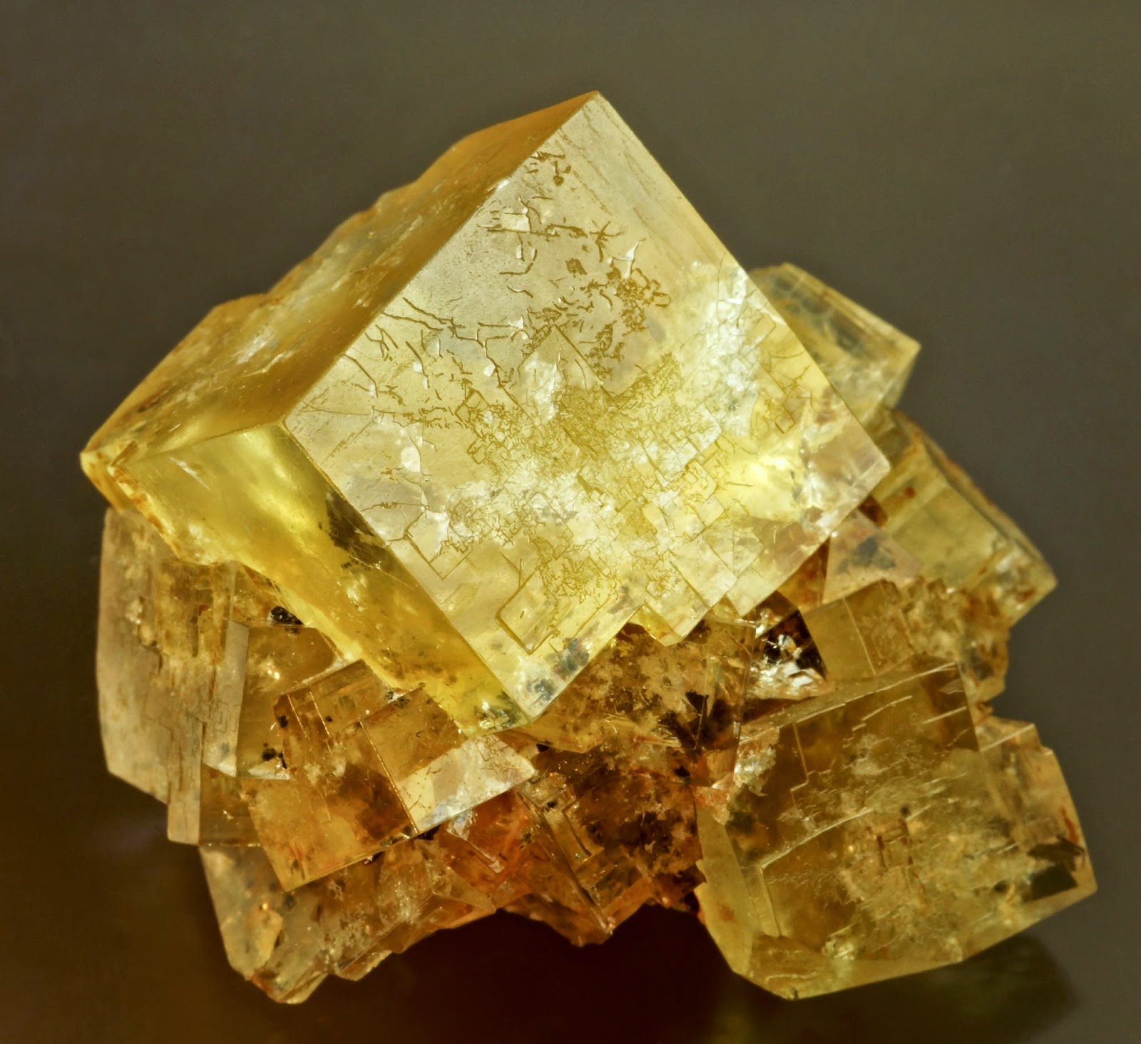 Yellow Crystal Stones List, Meanings and Uses