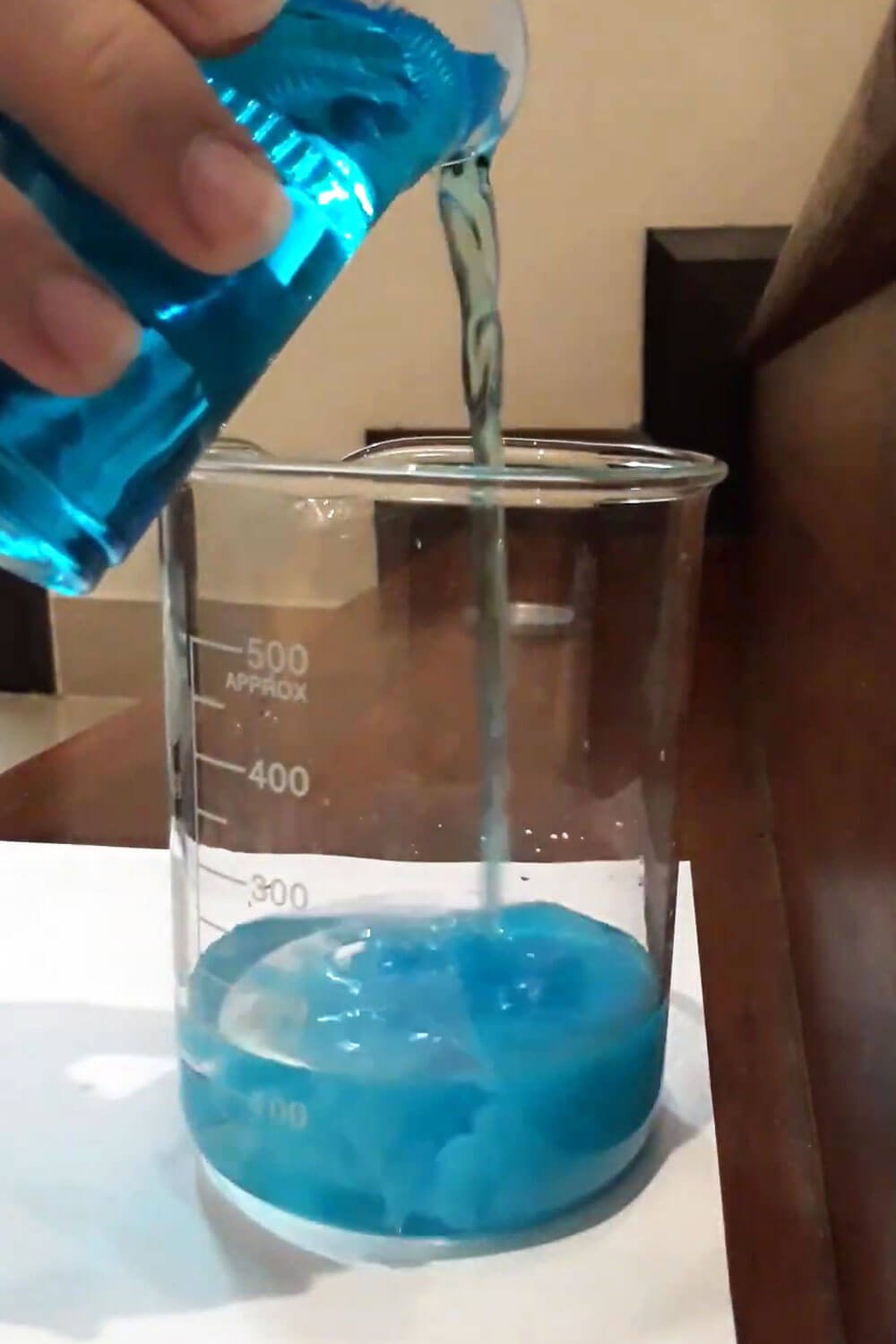 Growing the Perfect Copper Acetate Crystal Crystalverse