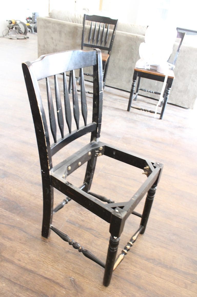 How I refinished my kitchen chairs