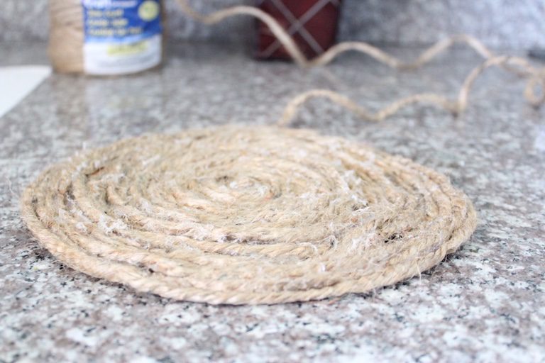 How to make a Rustic Jute Placemat