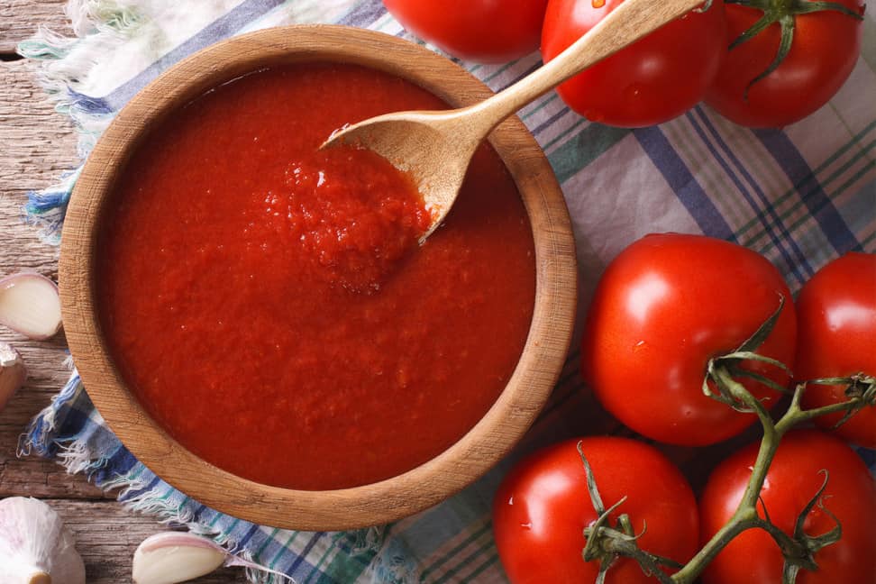 Can Chickens Eat Tomatoes? (Healthy Treat or Hidden Danger)