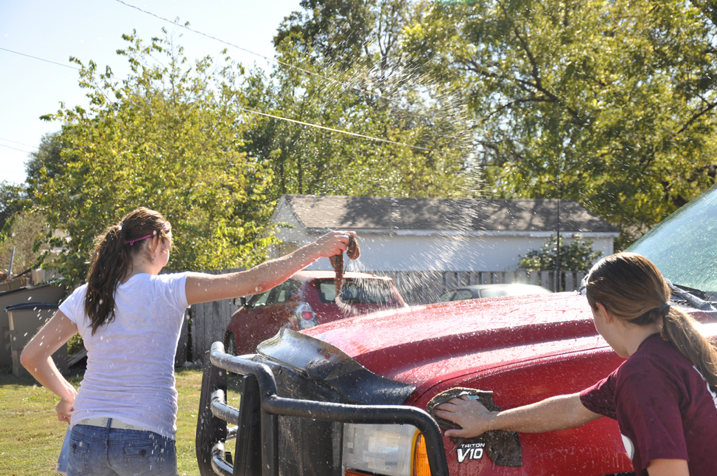 Women’s rugby suds up to raise funds