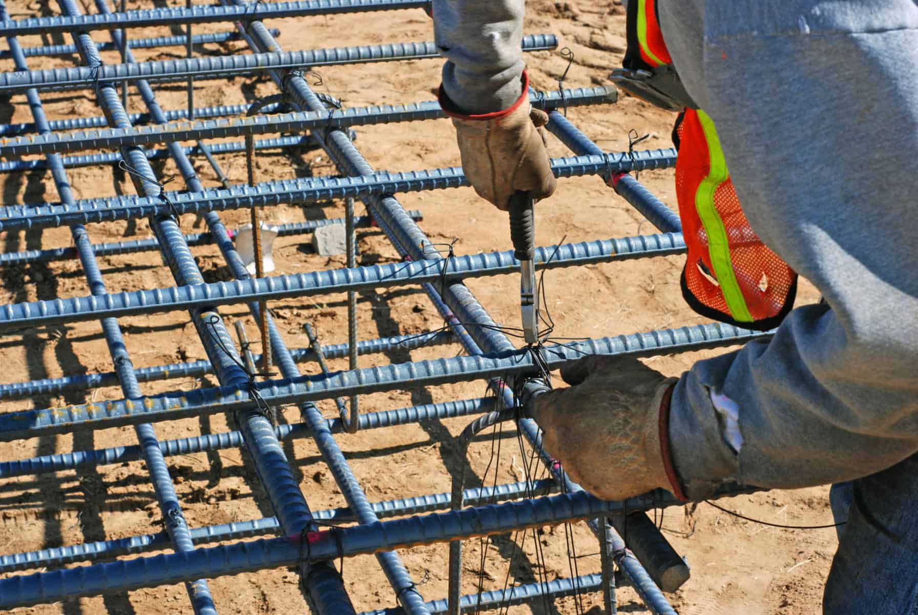 Improving the Safety of Rebar Cages by Using Innovative Connectors