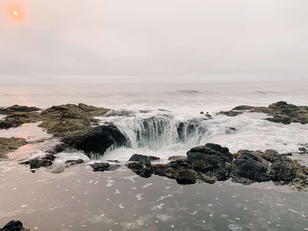 Everything You Need to Know About Visiting Thor’s Well in Oregon CS