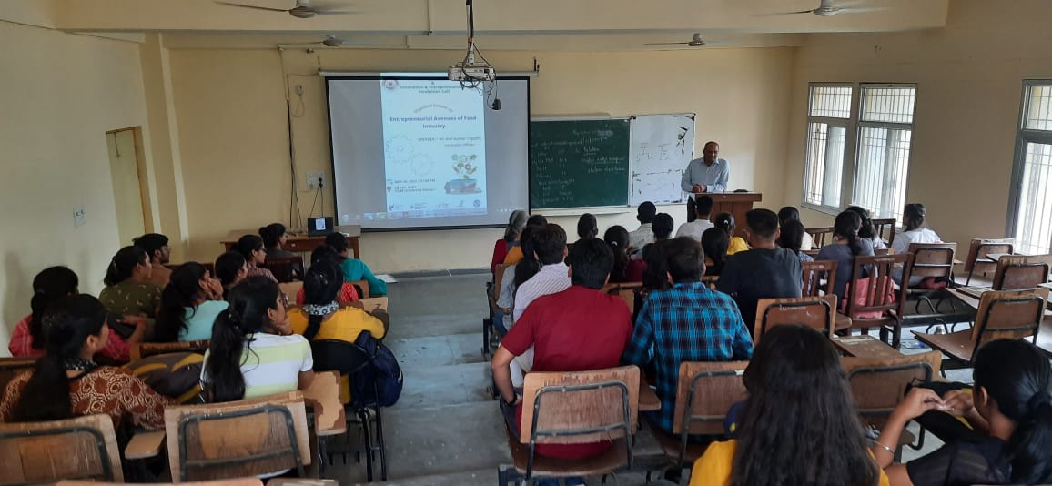 Classrooms Chhatrapati Shahu Ji Maharaj University, Kanpur