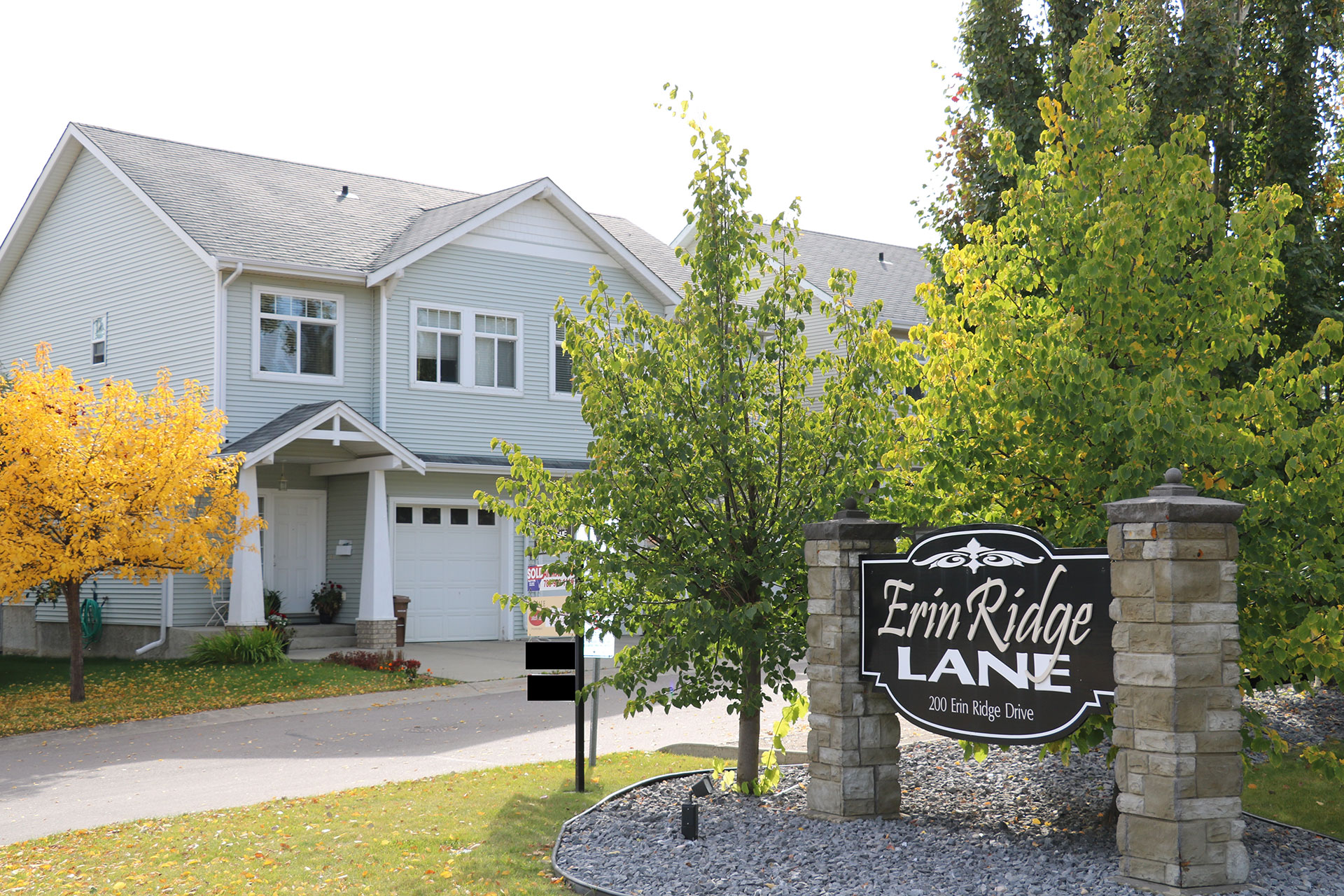 Erin Ridge Lane Condominiums CS Management Inc.