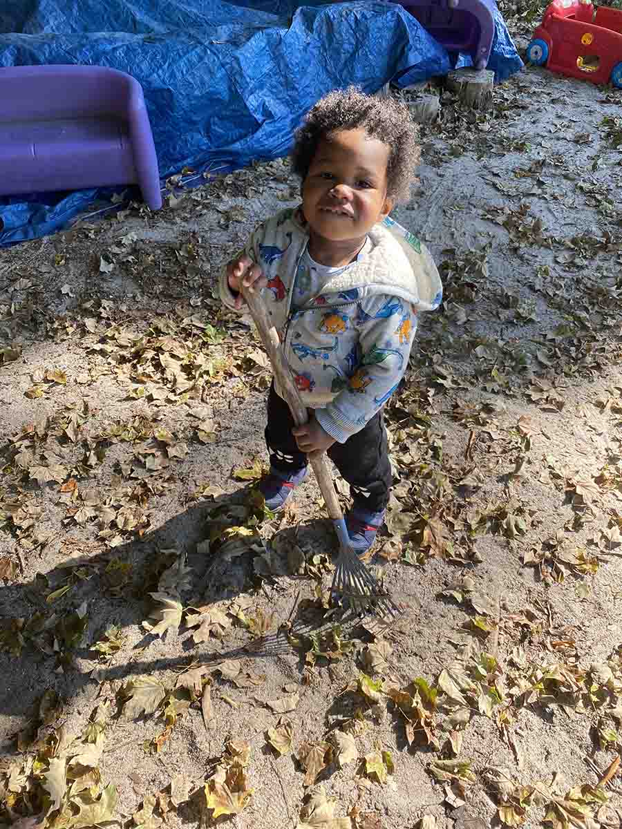Day School in Carrboro, NC Community School for People under Six