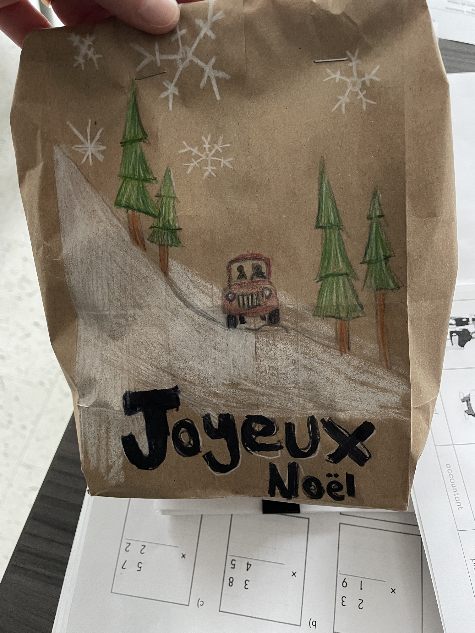 La tradition des bonbonnières se poursuit à l'écol CSSRDN