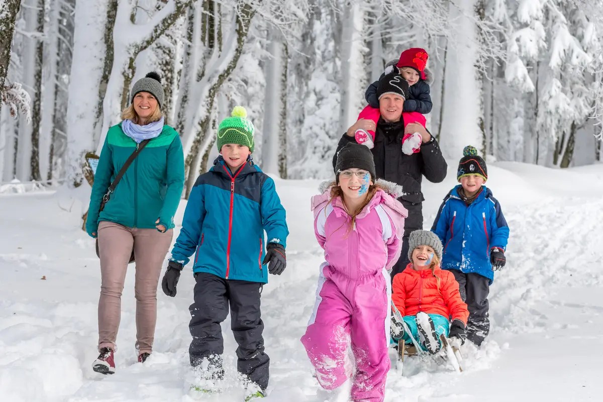 Kurzurlaub zu Weihnachten Familienhotels.de