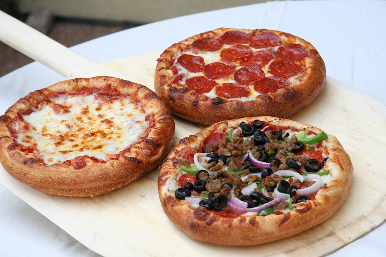 S. Abraham & Sons Launches DeVinci’s Pizza Program CStore Decisions
