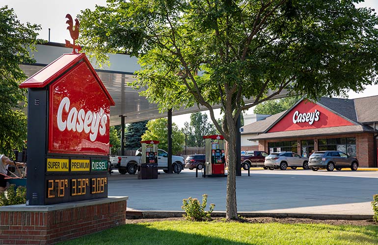 Casey’s to Implement ThreeYear Growth Plan CStore Decisions